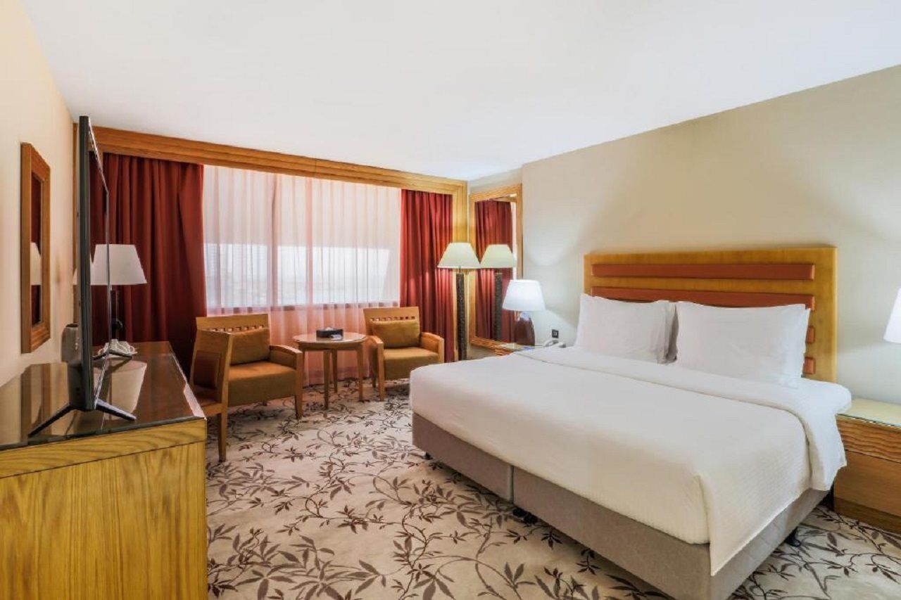 Radisson Blu Resort, Sharjah Eksteriør bilde A room at the hotel