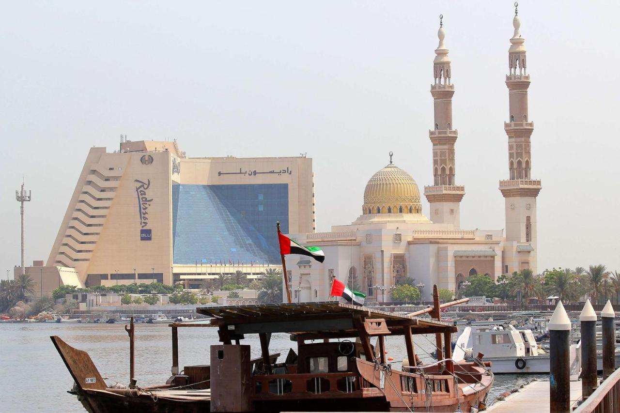 Radisson Blu Resort, Sharjah Eksteriør bilde The Jumeirah Mosque