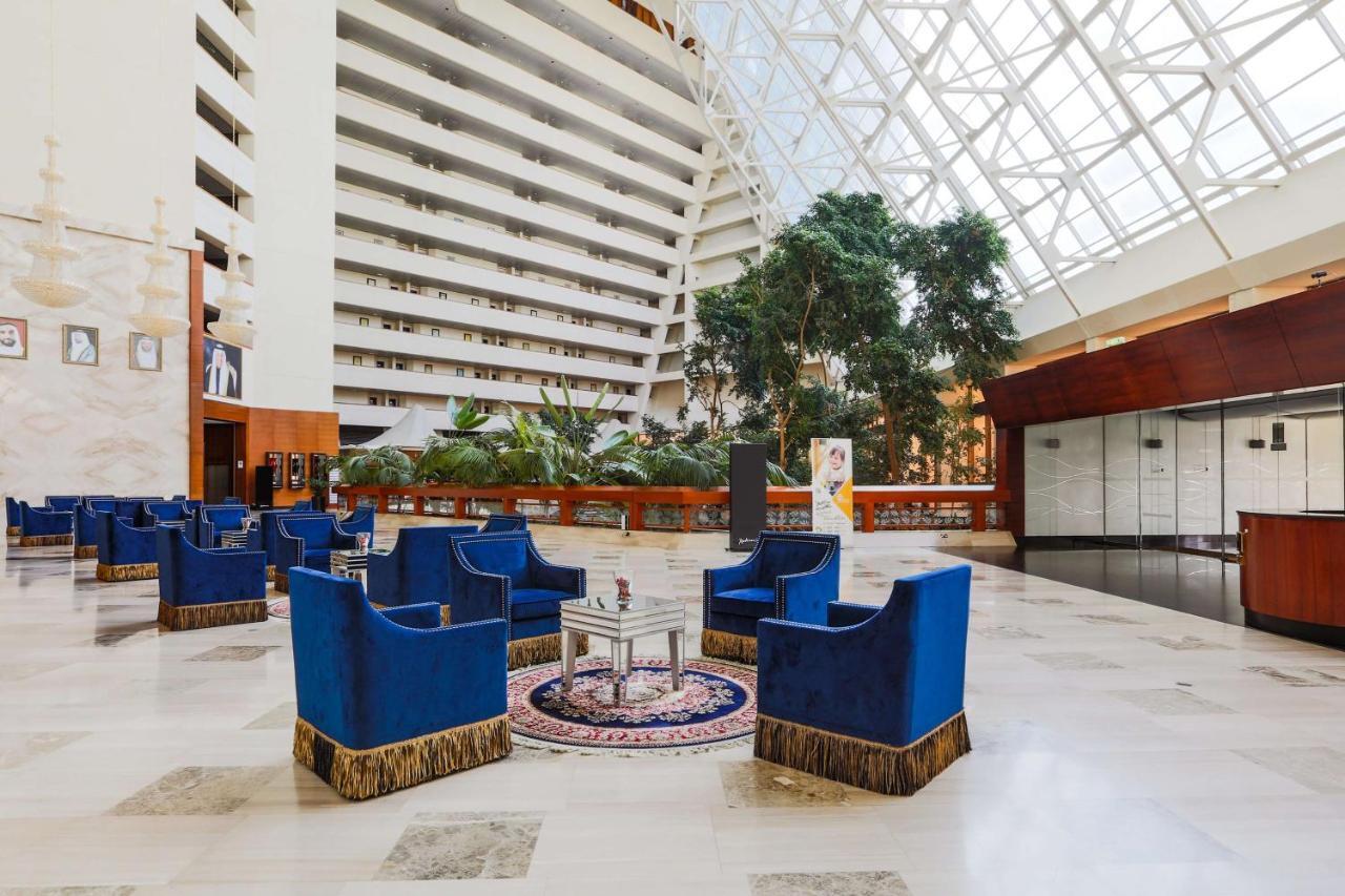 Radisson Blu Resort, Sharjah Eksteriør bilde Lobby